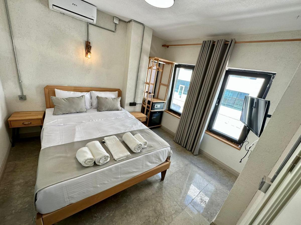 Elegance House Hotel Istanbul Bagian luar foto