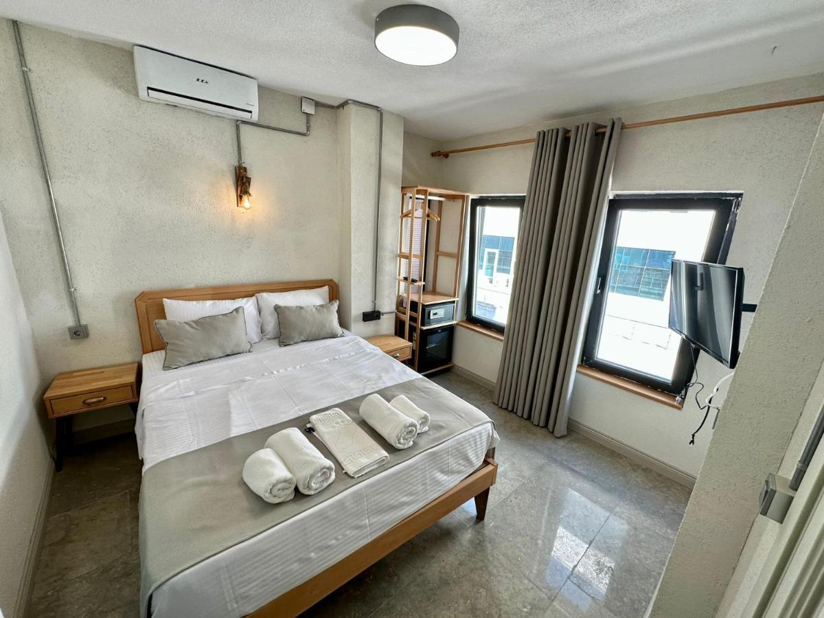 Elegance House Hotel Istanbul Bagian luar foto