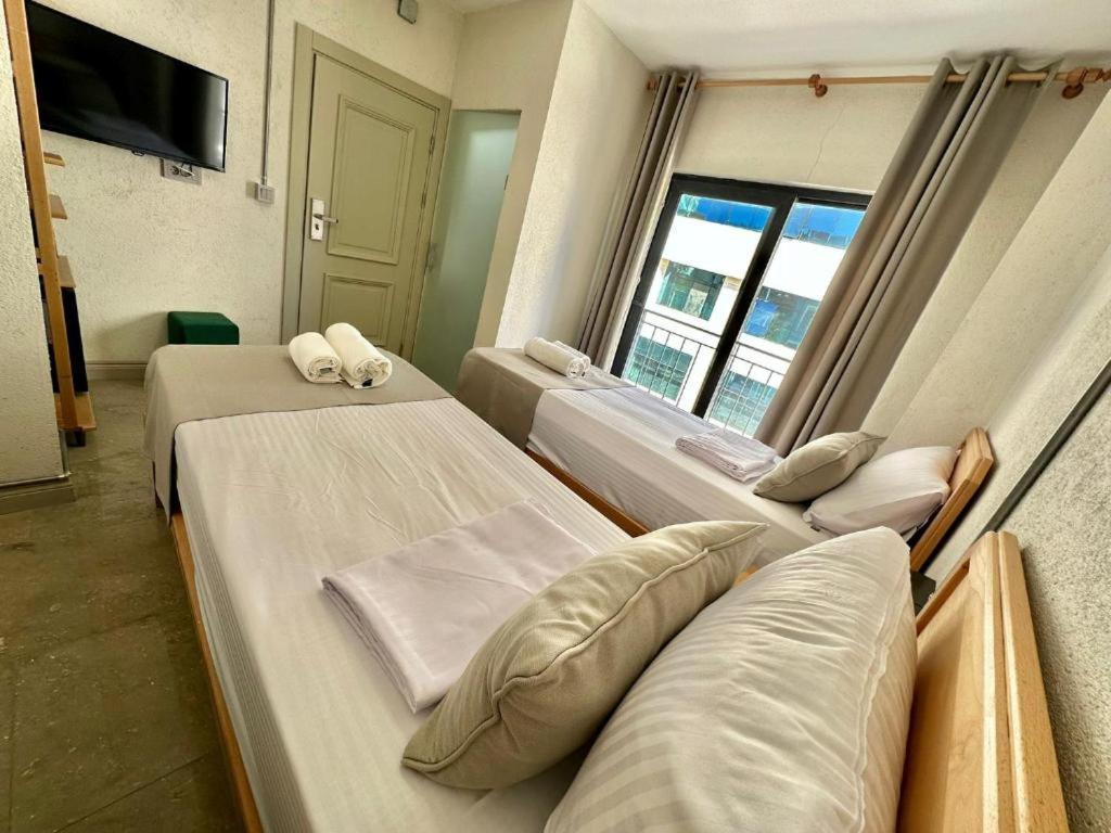 Elegance House Hotel Istanbul Bagian luar foto