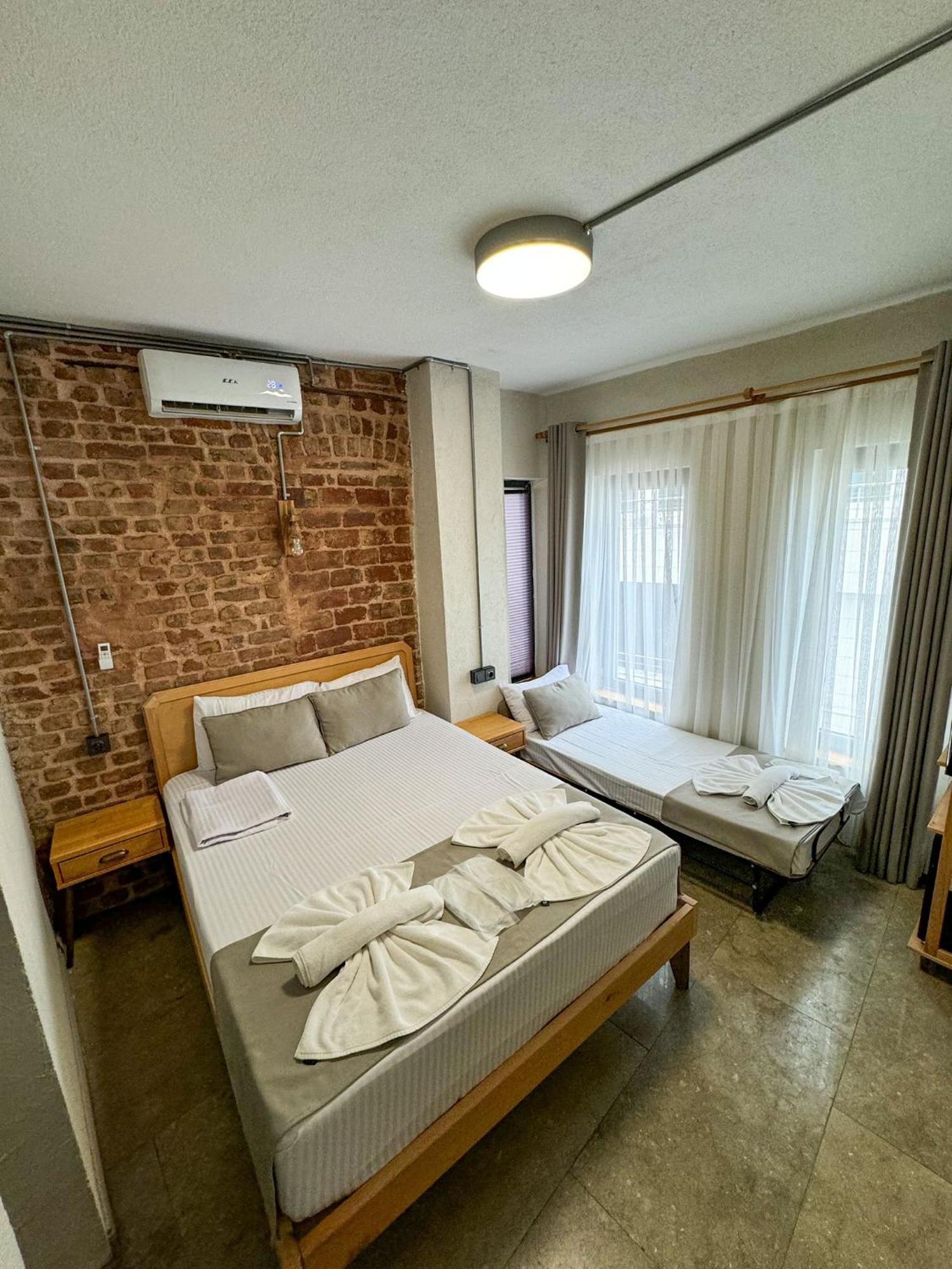 Elegance House Hotel Istanbul Bagian luar foto
